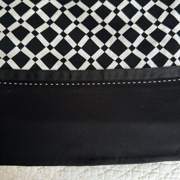 Lane Bryant Women’s Faux Wrap Dress Cotton Sleeveless Black White Geometric 24 - Picture 10 of 12